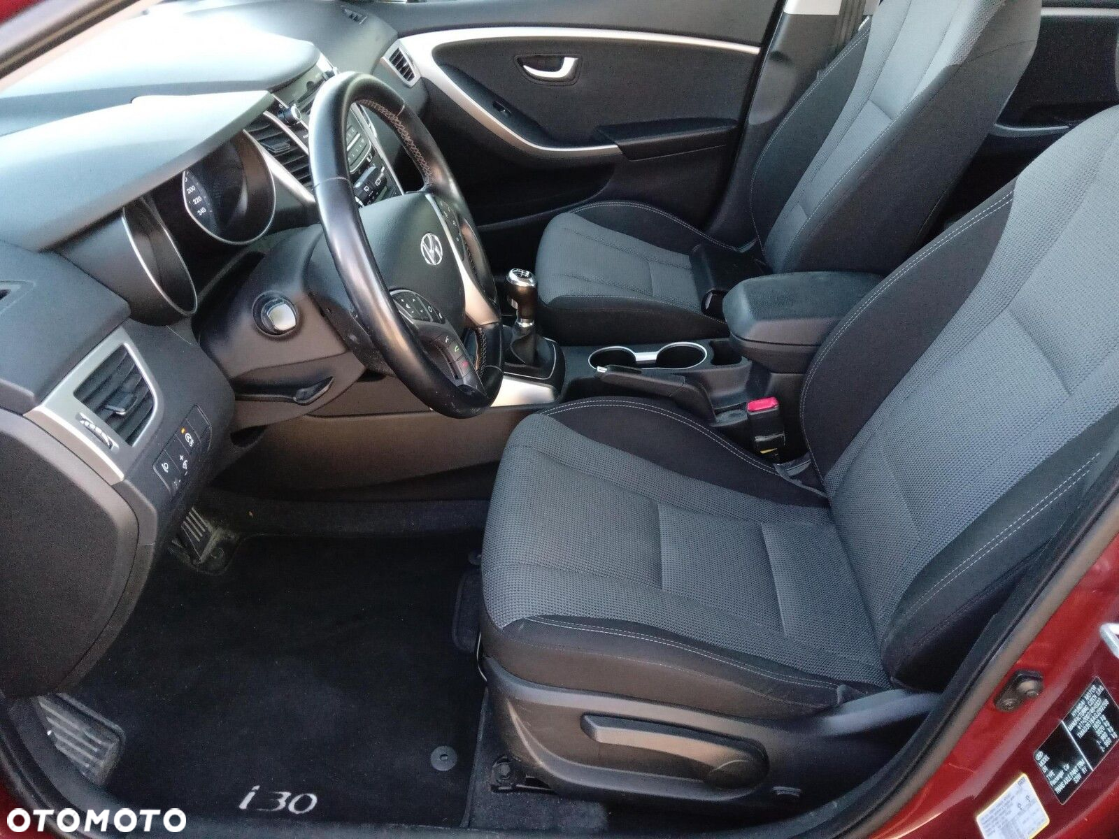 Hyundai i30 1.4 BlueDrive Comfort - 14