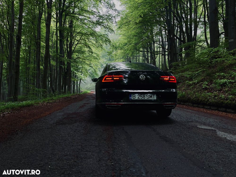 Volkswagen Passat - 4