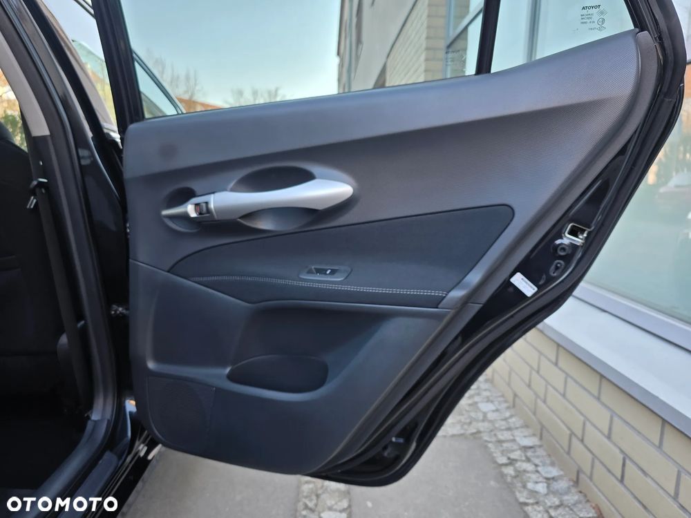 Toyota Auris 1.6 Premium Start - 21