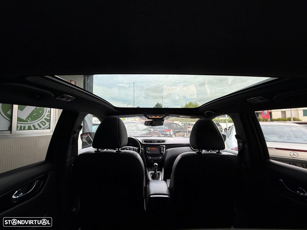 Nissan Qashqai 1.5 dCi Tekna Alcantara RS - 16