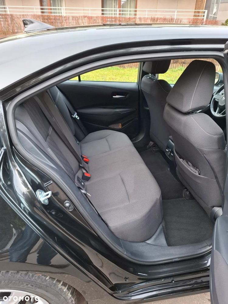 Toyota Corolla - 10