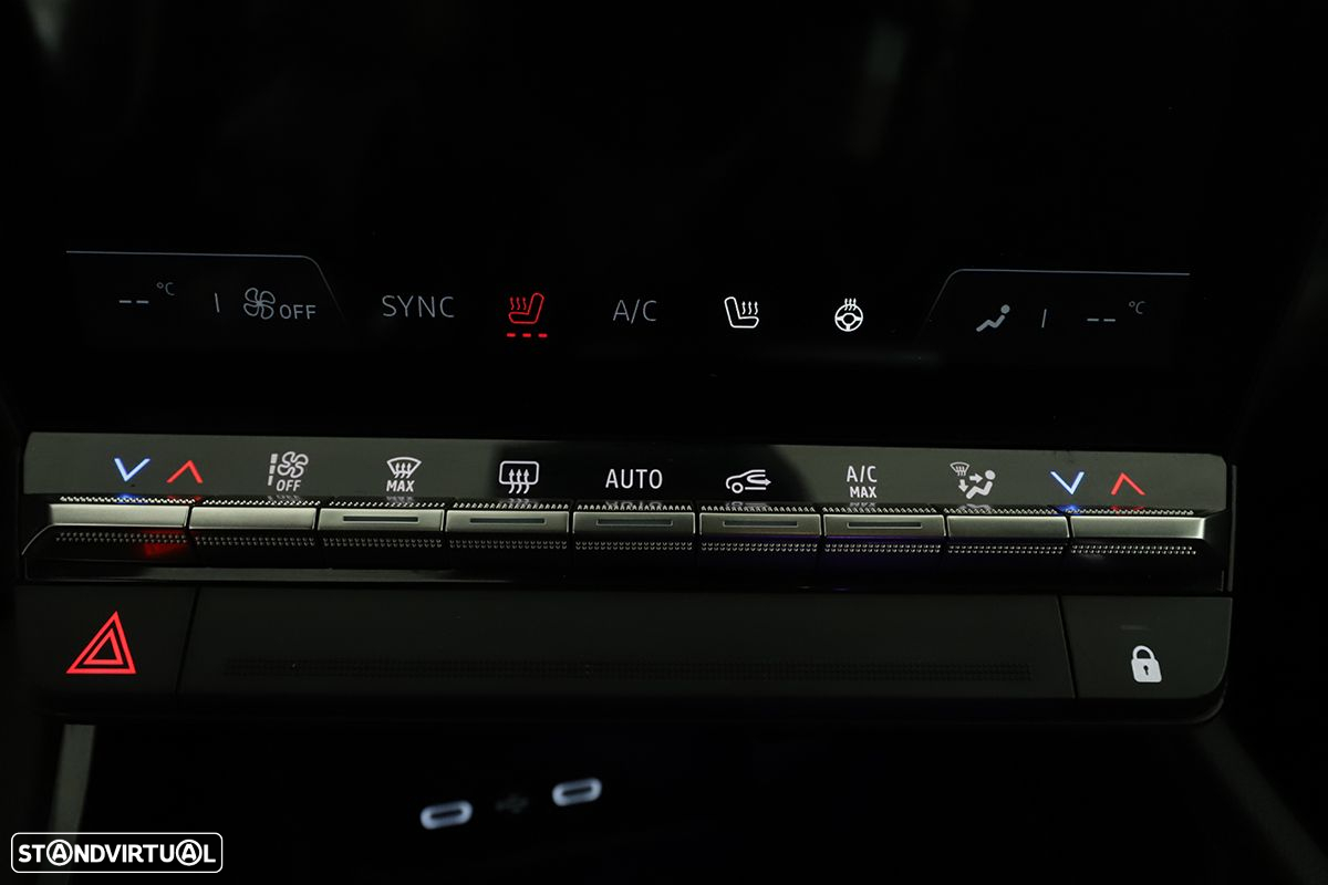 Renault Austral 1.2 E-Tech Iconic Espirit - 13