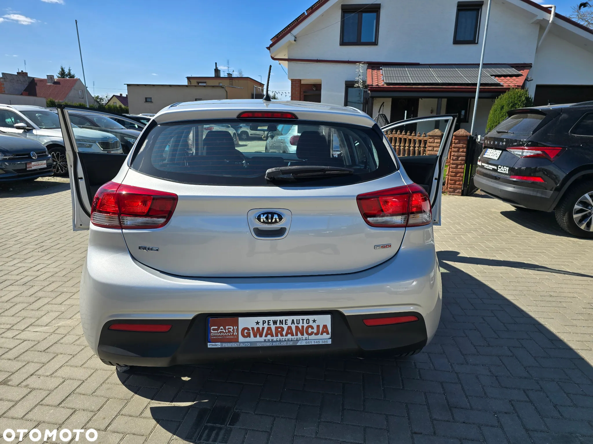 Kia Rio - 21