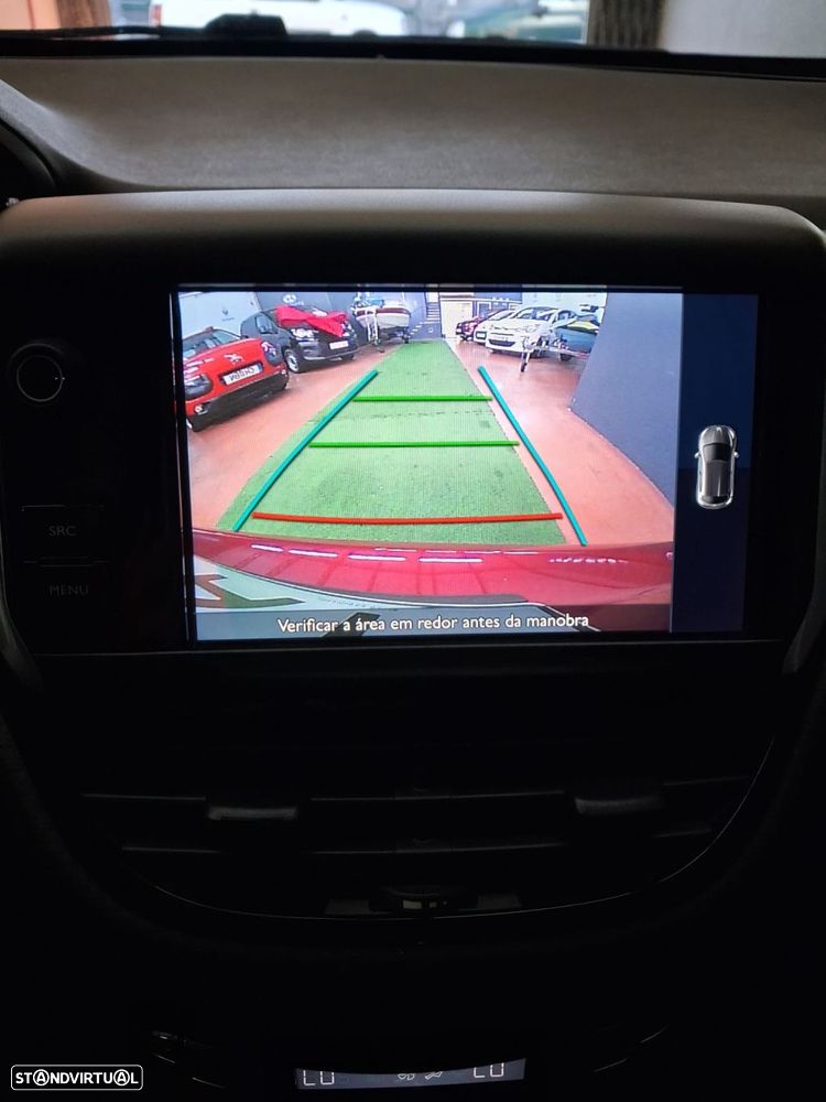 Peugeot 208 1.2 PureTech Style - 16