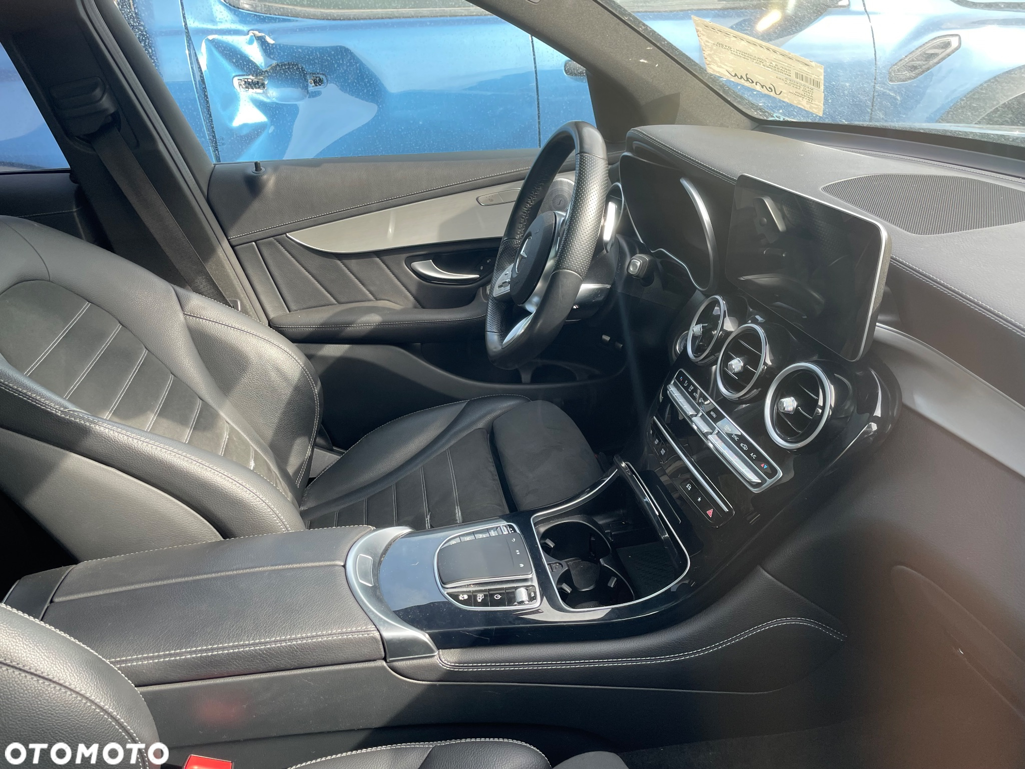Mercedes-Benz GLC - 4