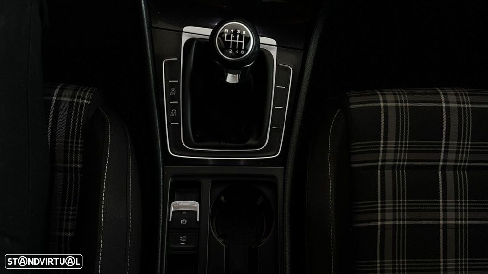 VW Golf 2.0 TDI GTD - 3