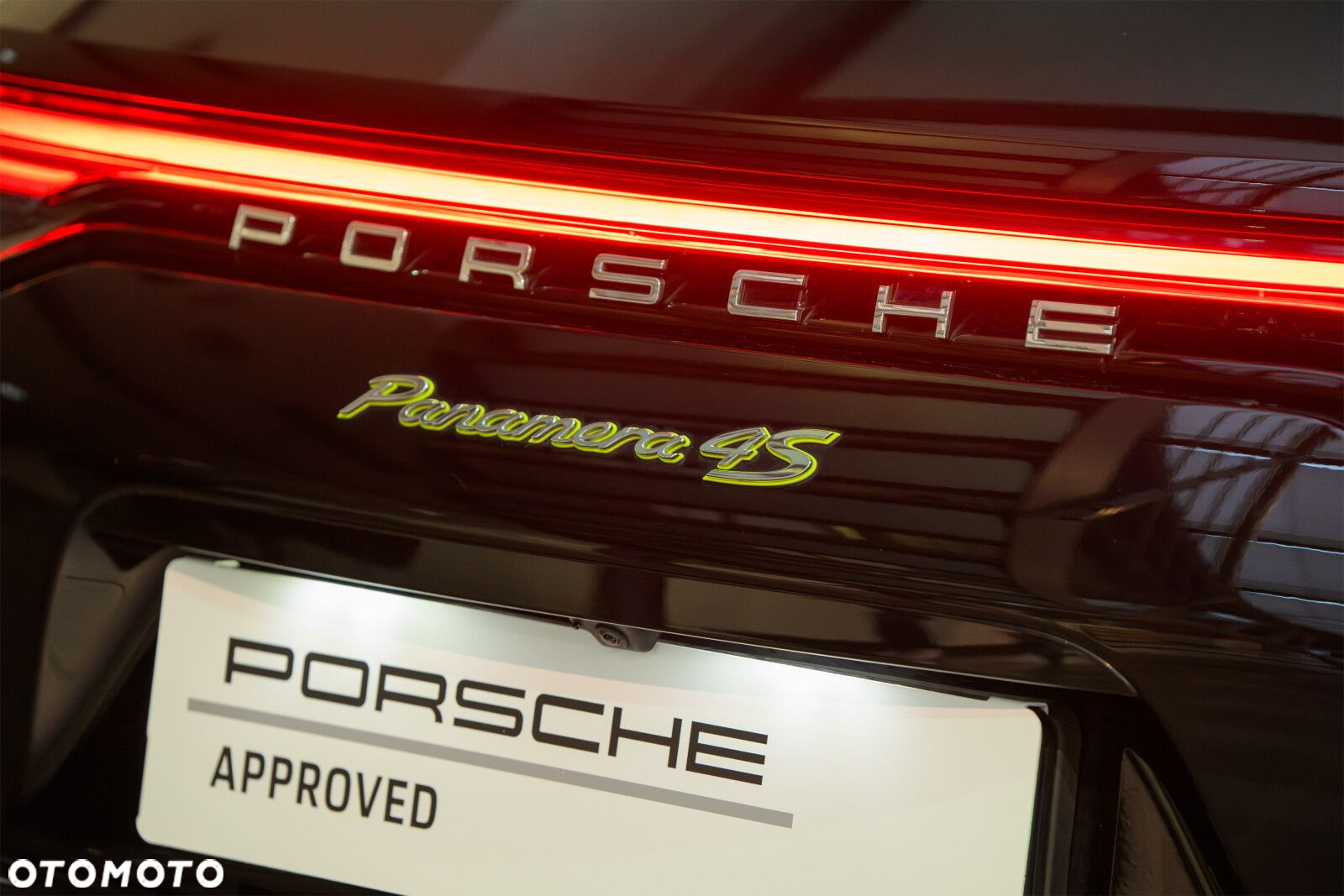 Porsche Panamera - 17