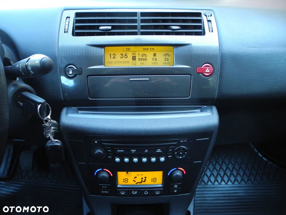 Citroën C4 - 12