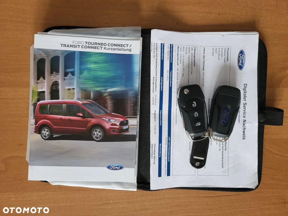 Ford Tourneo Connect 1.5 TDCi Titanium - 27