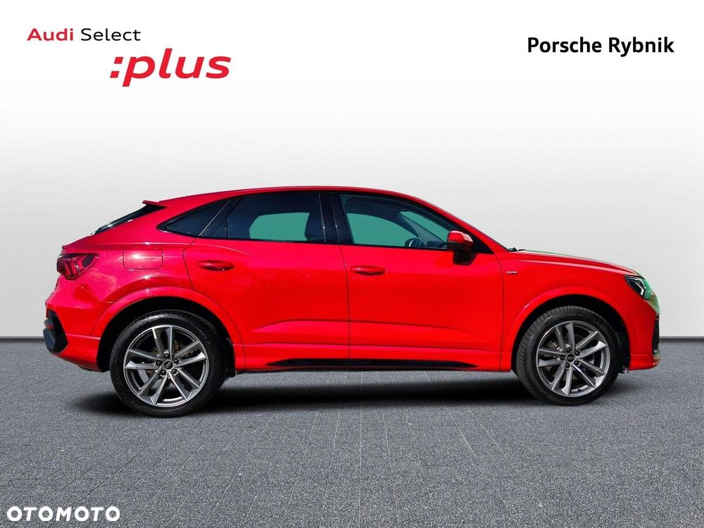 Audi Q3 Sportback - 8