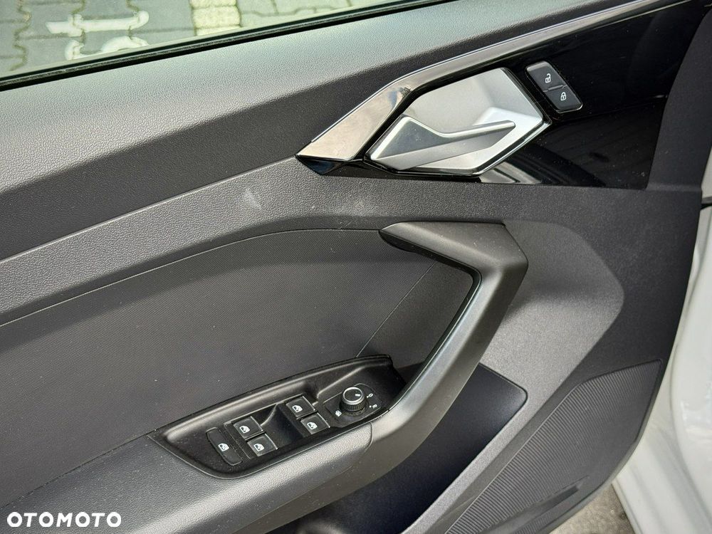 Audi A1 Sportback - 12