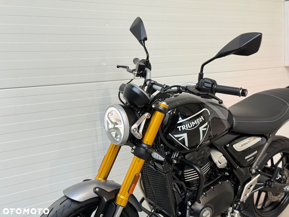Triumph Inny - 22