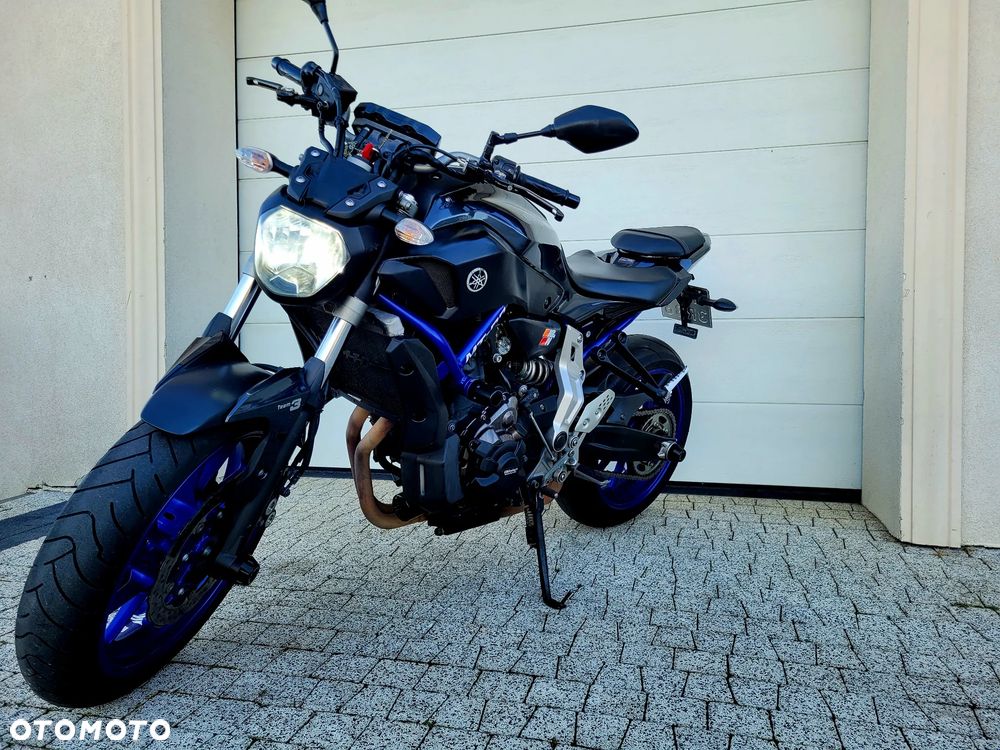Yamaha MT - 5