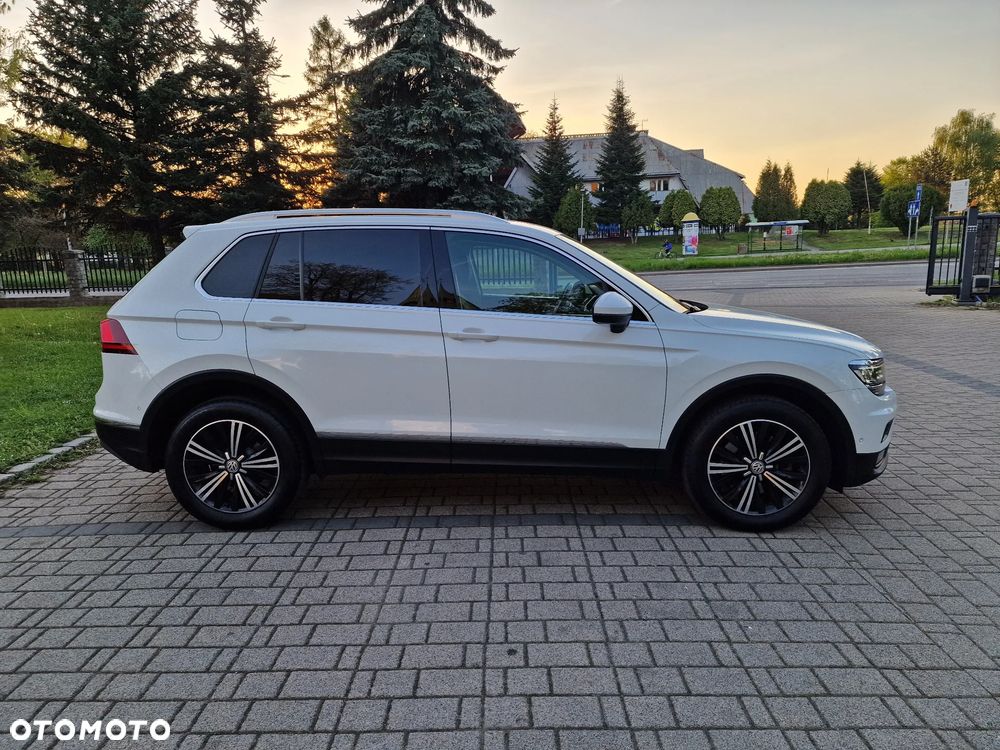 Volkswagen Tiguan - 10