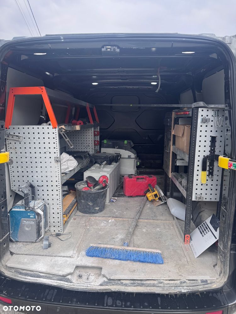 Ford Transit Custom - 11