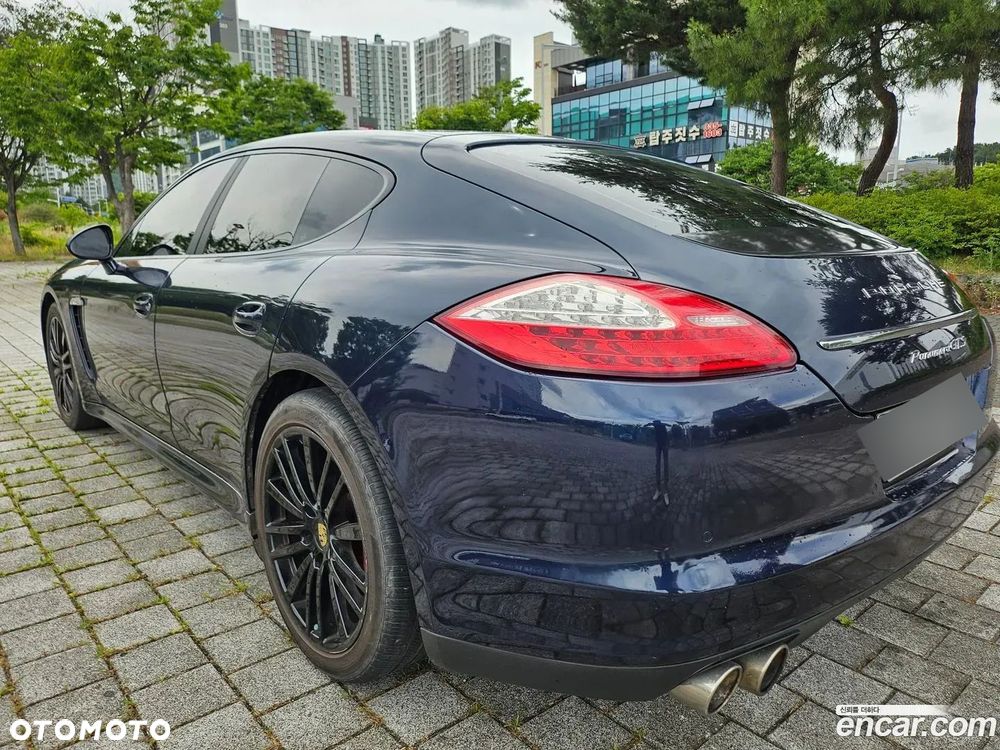 Porsche Panamera - 17