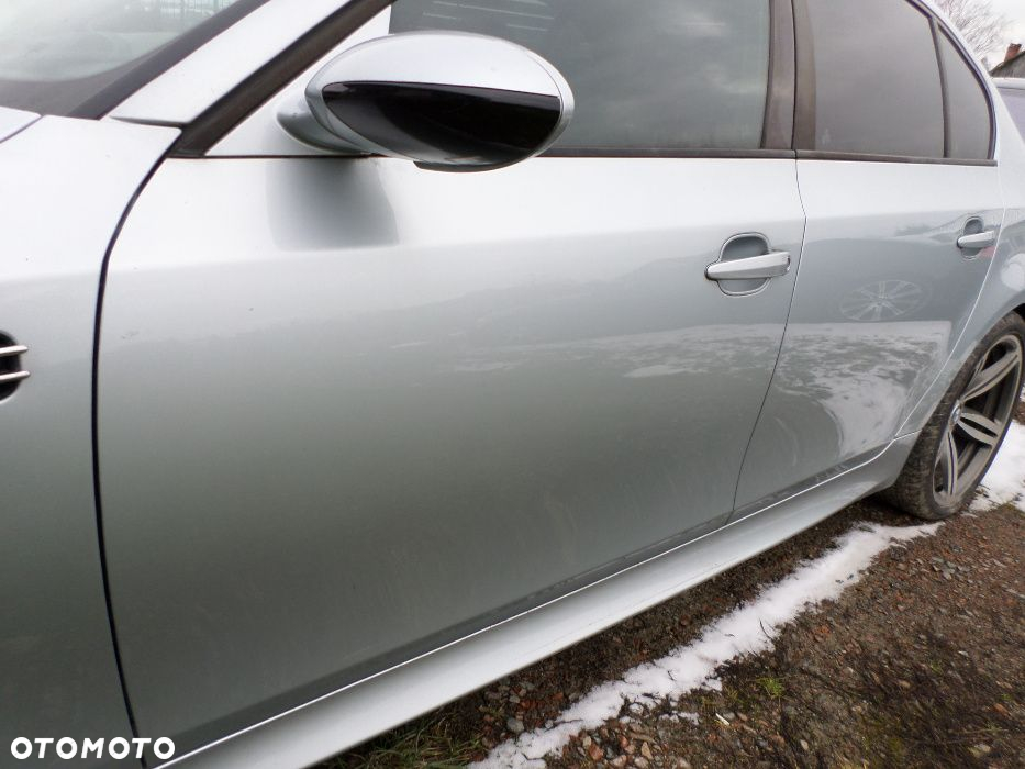 Drzwi przód lewe bmw m5 e60 v10 507km silverstone - 2