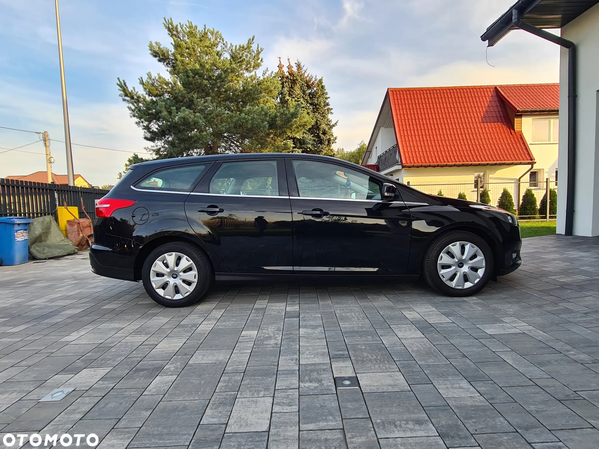 Ford Focus 1.0 EcoBoost Start-Stopp-System Business Edition - 6