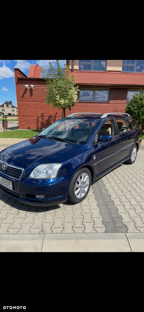 Toyota Avensis 2.0 D-4D Prestige - 1