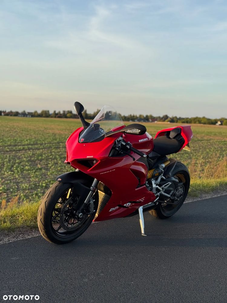 Ducati Panigale V2 - 1