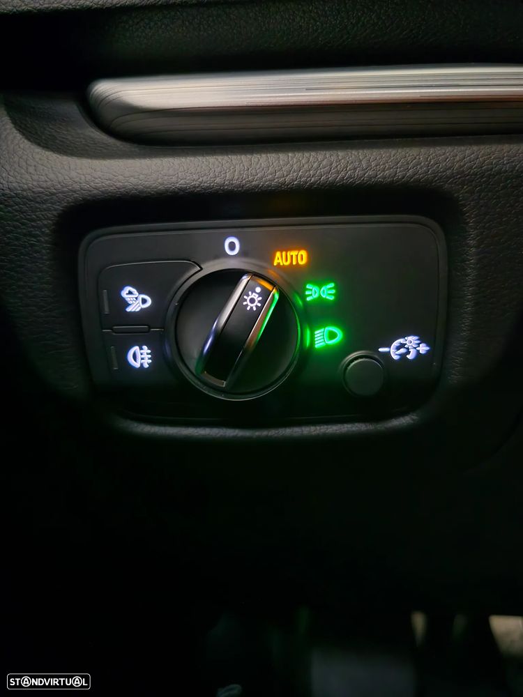 Audi A3 Limousine 35 TFSI cylinder on demand - 20