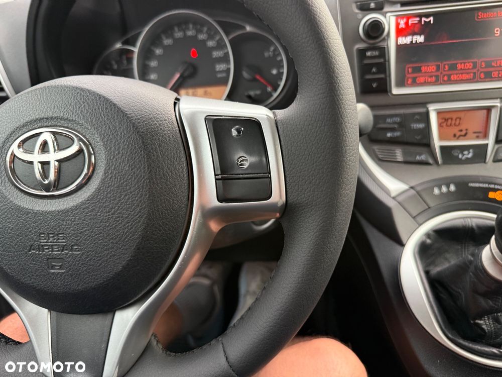 Toyota Verso S - 13