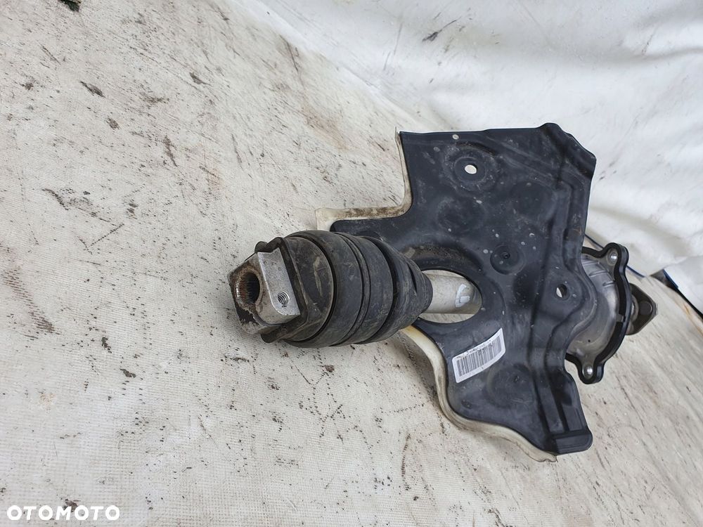 drążek kolumny kierowniczej BMW 7 G11 - 2