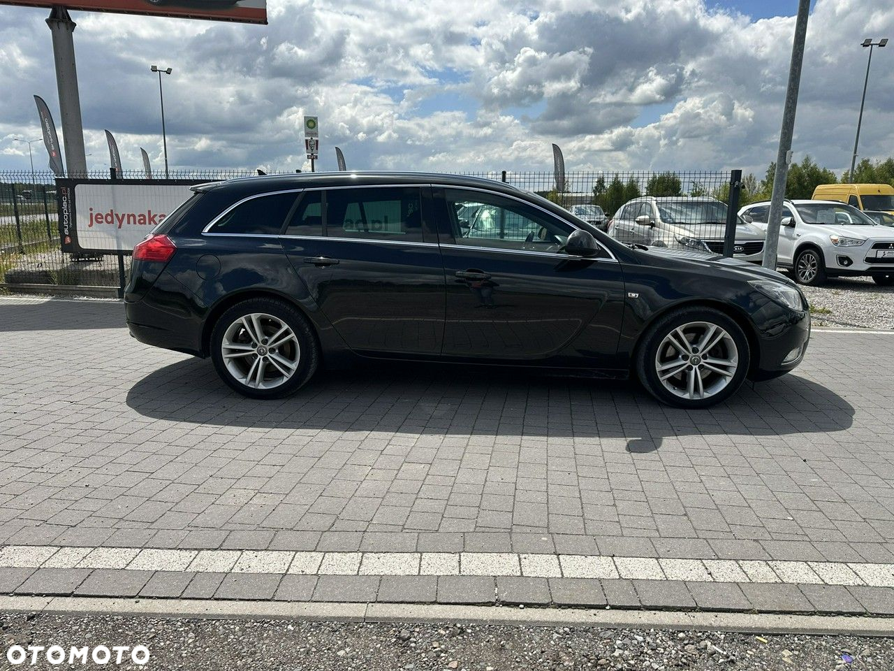 Opel Insignia - 8