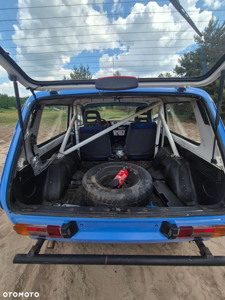 Lada Niva 1.6 UT - 10