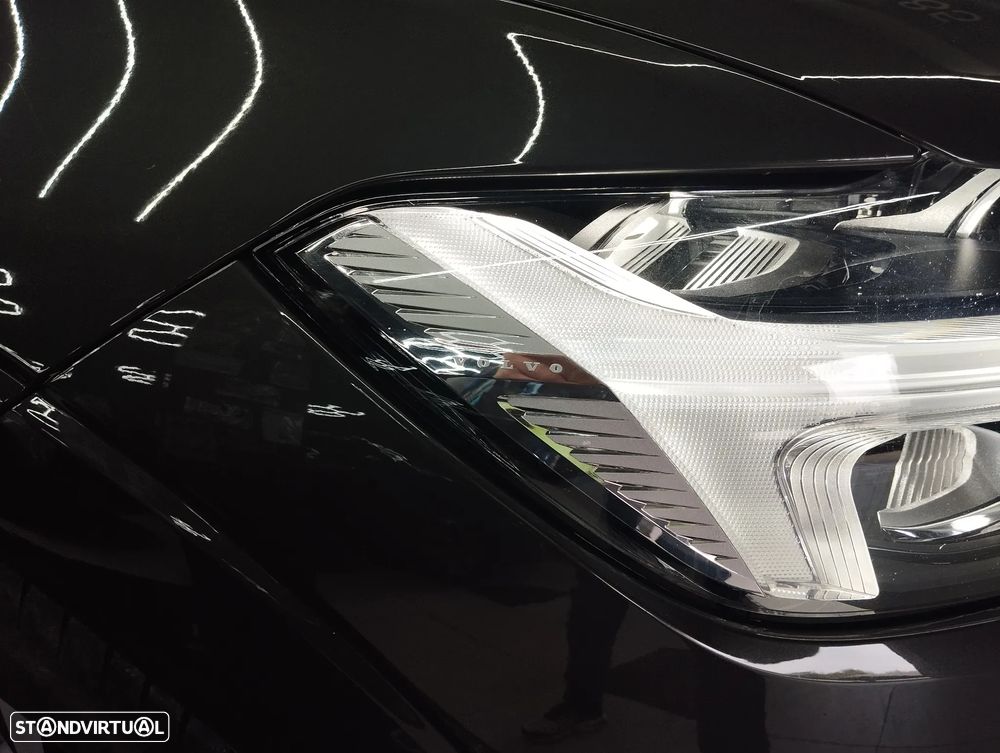 Volvo XC 60 2.0 T6 PHEV Inscription AWD - 9