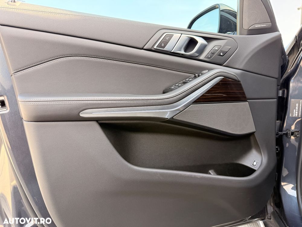 BMW X5 xDrive45e xLine - 19