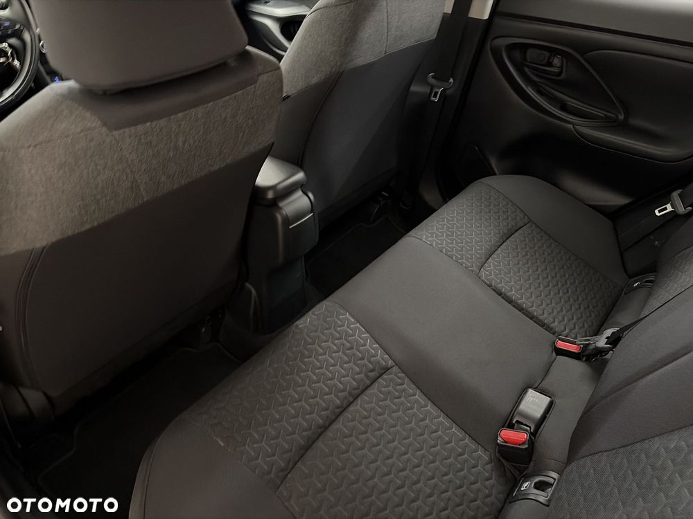 Toyota Yaris Cross Hybrid 1.5 Comfort - 12