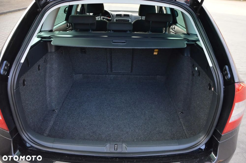 Skoda Octavia 1.6 TDI DPF Elegance - 7