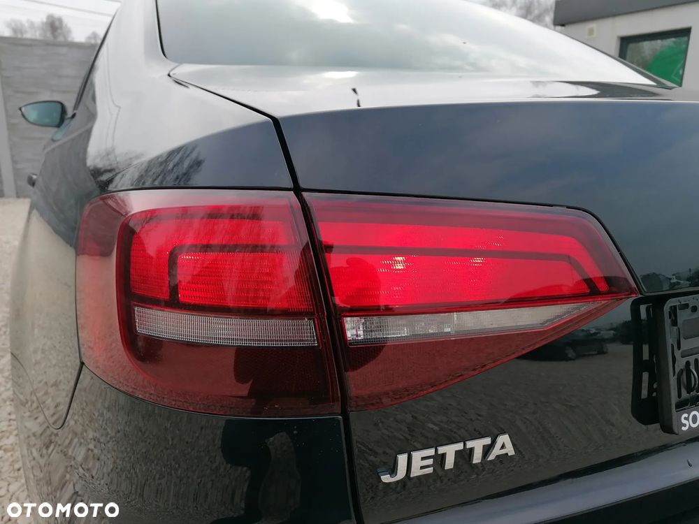 Volkswagen Jetta 1.4 TSI BMT Comfortline - 26