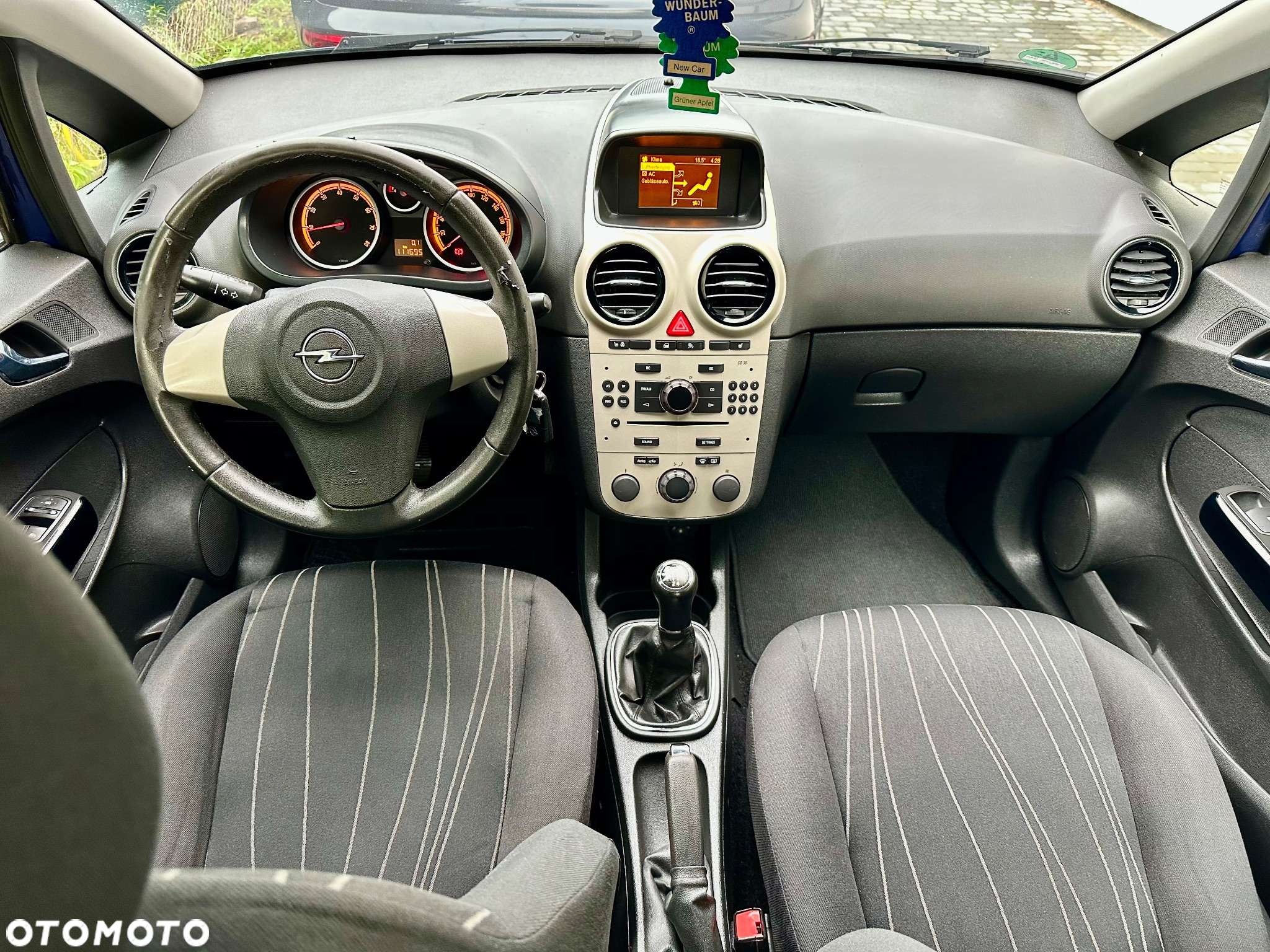 Opel Corsa 1.0 12V Enjoy - 4