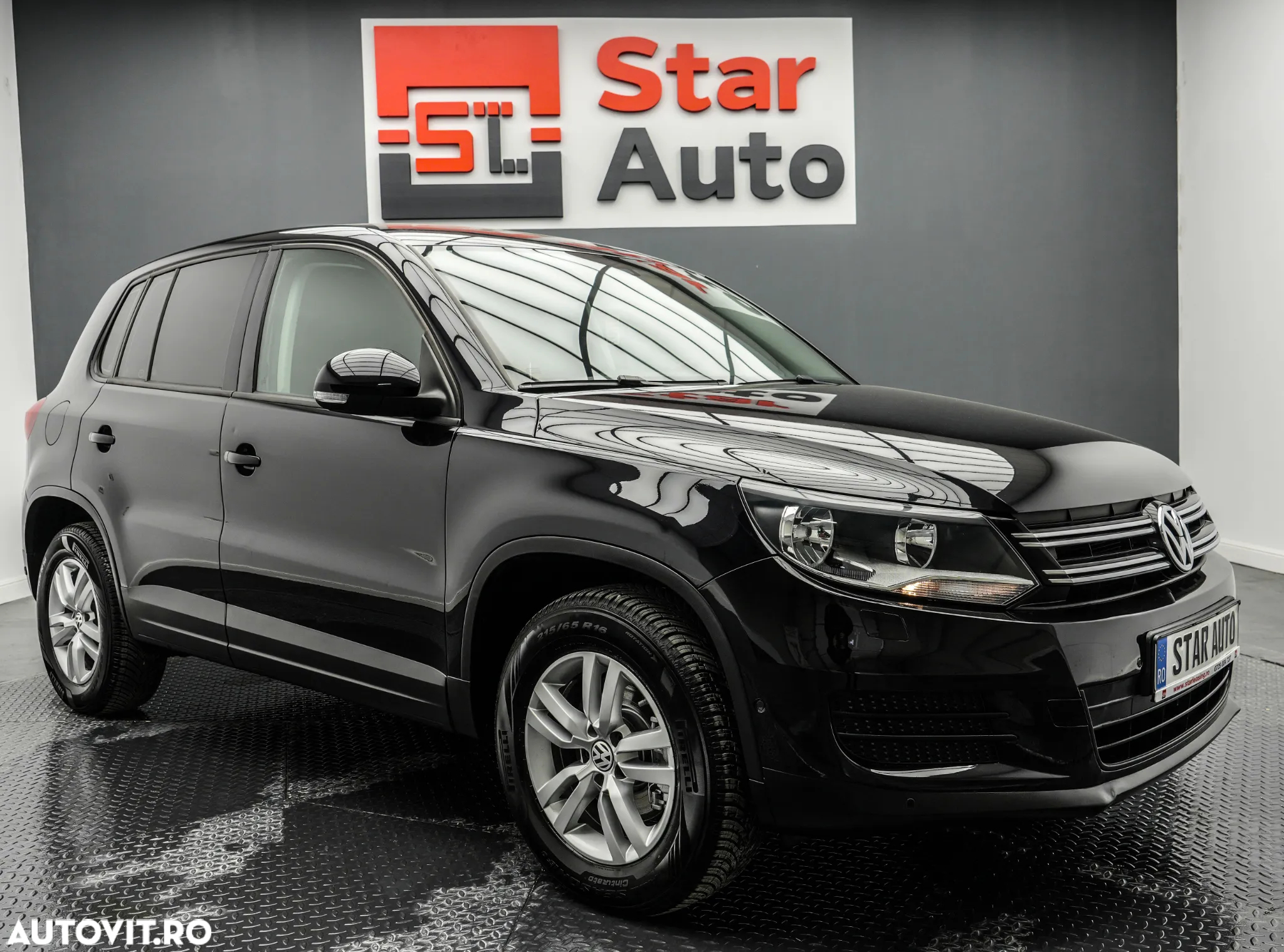 Volkswagen Tiguan 2.0 TSI 4Motion DSG Sport&Style - 4