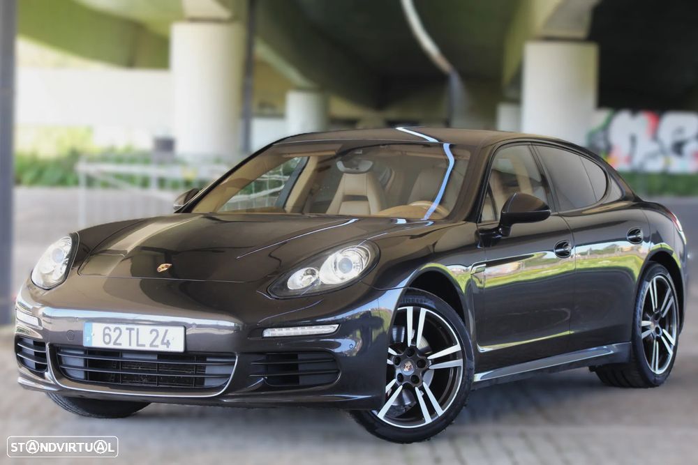 Porsche Panamera Platinum Edition - 1