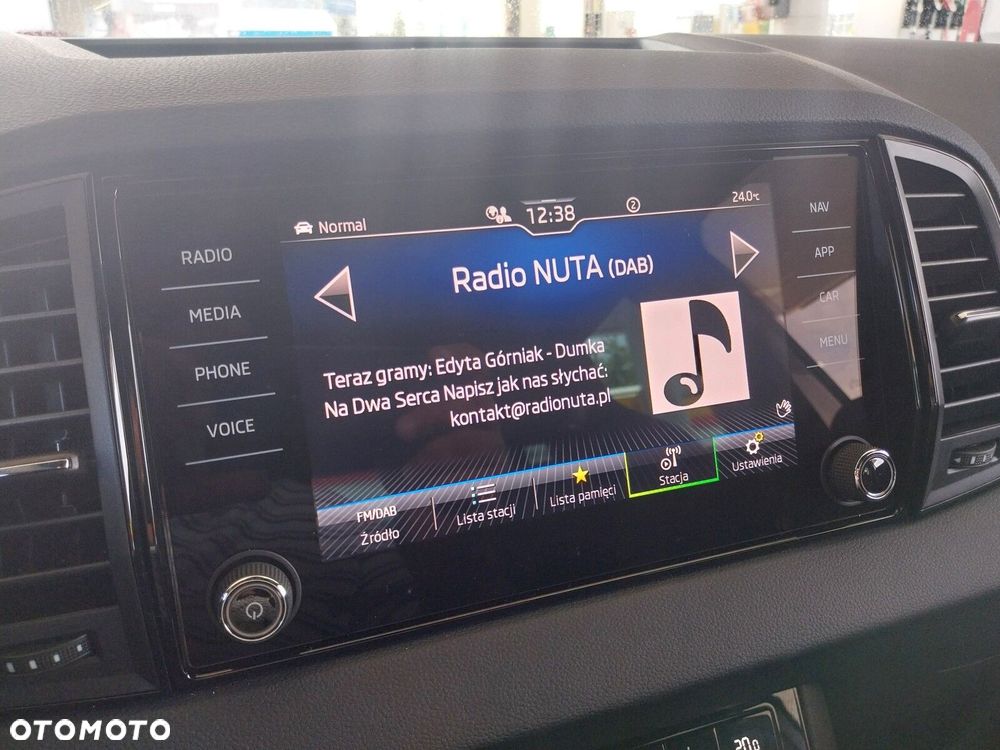 Skoda Karoq 1.5 TSI ACT Sportline DSG - 22