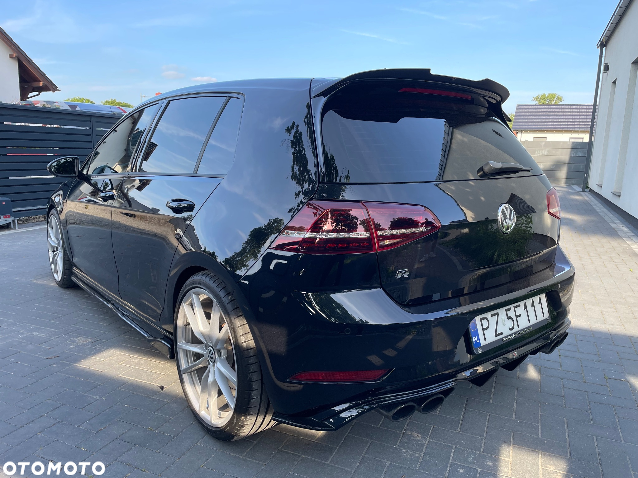 Volkswagen Golf VII 2.0 TSI BMT 4Mot R DSG - 6