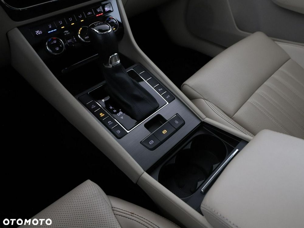Skoda Superb 1.4 TSI Plug-In Hybrid Style DSG - 31