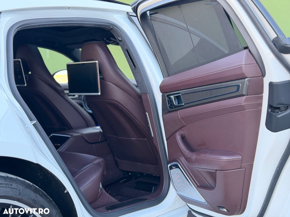 Porsche Panamera Turbo S E-Hybrid - 12