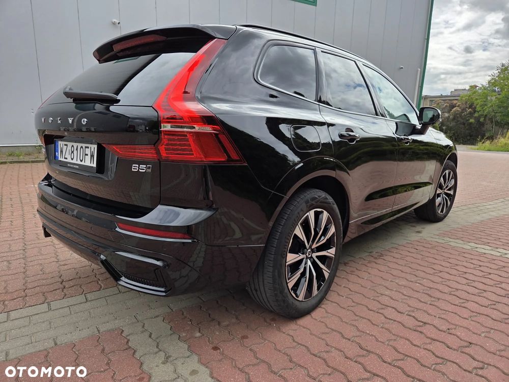 Volvo XC 60 B5 B AWD Plus Dark - 6