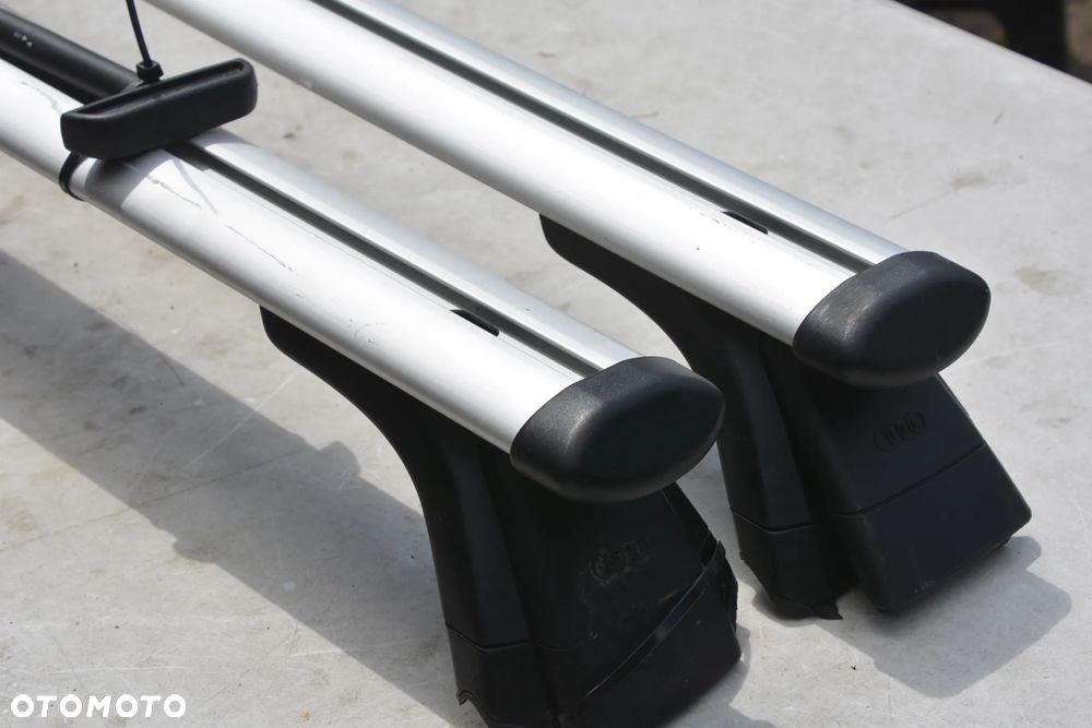 BELKI BAGAŻNIKA DACHOWEGO AUDI A3 8V SPORTBACK - 1