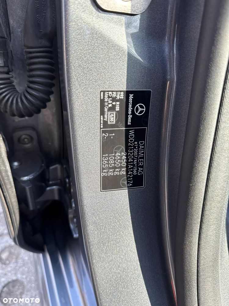 Mercedes-Benz Klasa E 220 d 9G-TRONIC - 26