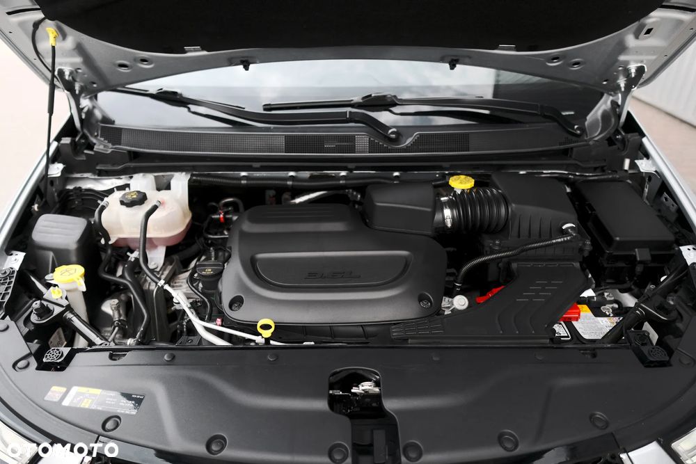 Chrysler Pacifica - 27