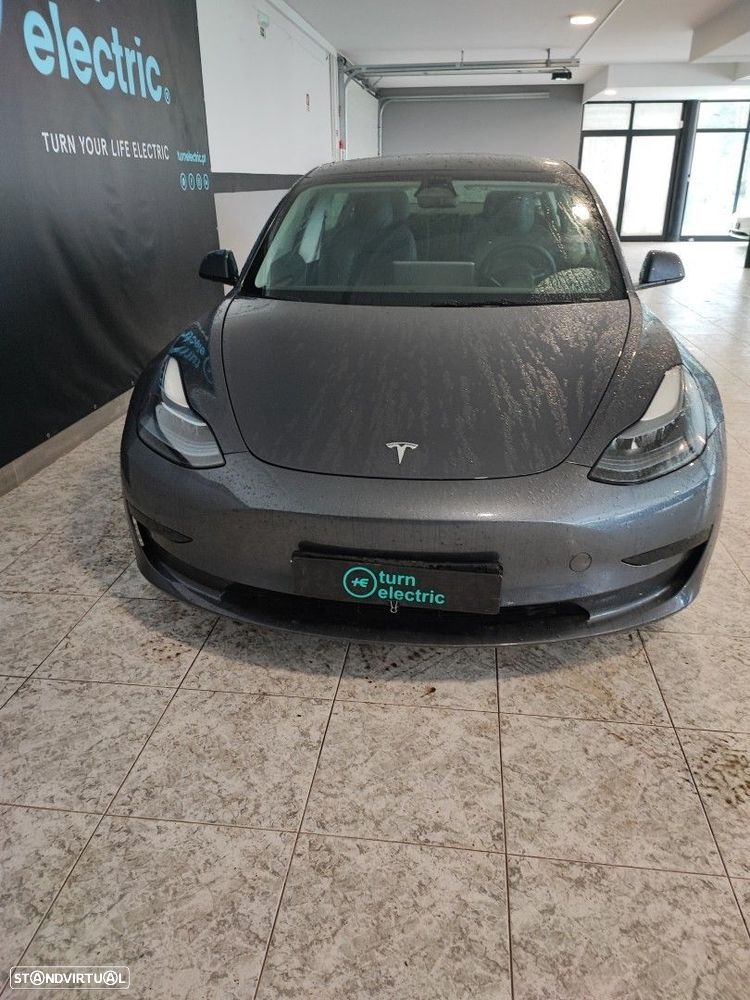 Tesla Model 3 Standard Range Plus RWD - 3
