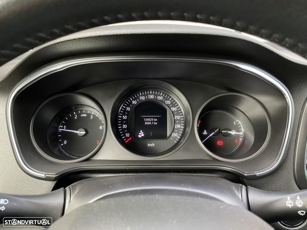 Renault Mégane Sport Tourer 1.5 Blue dCi Limited - 26