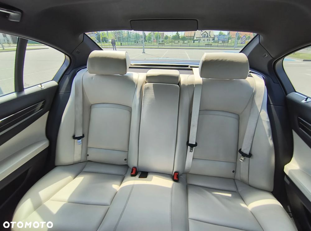 BMW Seria 7 730d - 11