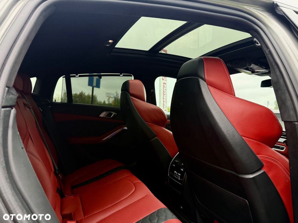 BMW X6M - 12