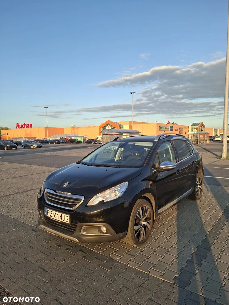 Peugeot 2008 1.2 Pure Tech GPF Allure S&S - 14